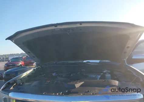 2014 Chevrolet Silverado 1500 2Lt z USA, uszkodzony, nr VIN 3GCUKREC5EG381690